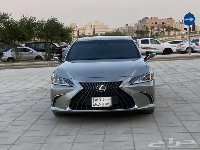 لكزس ES350 CC 2024 1