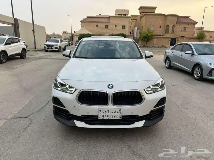 2022 BMW X2 with mid option f sales 2nd owner accident free 1