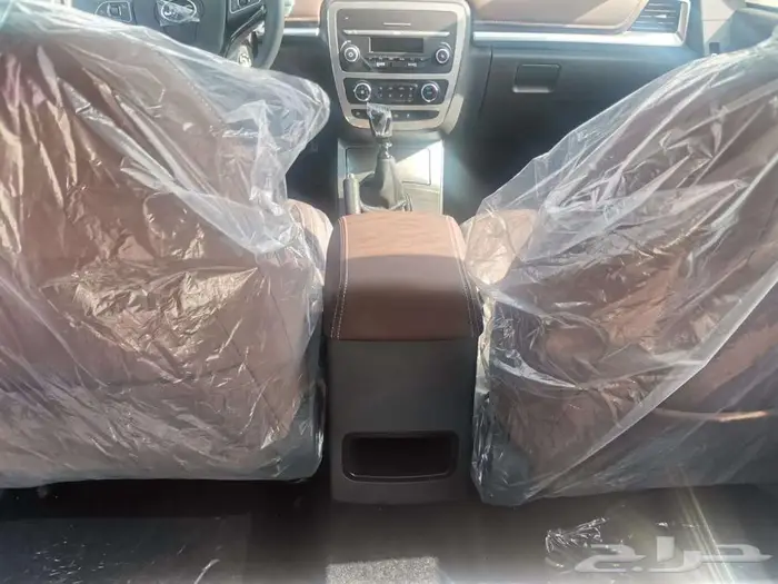 جاك GAC T8 دبل ديزل موديل 2025 لون ابيض 10