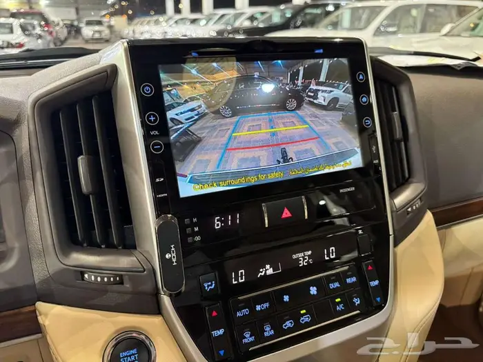 للبيع جيب لاندكروزر GXR-3 2017 سعودي عداد قليل V8 ( مخززنه ) 35