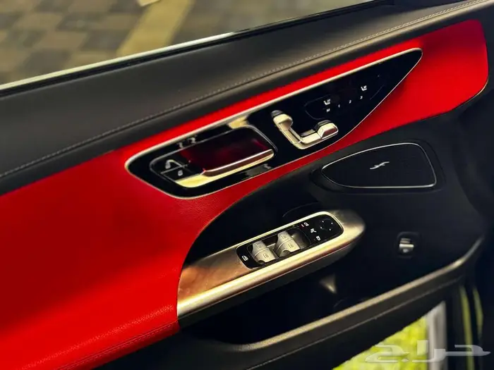 مرسيدس C300 2024 AMG - كاش او تمويل 10