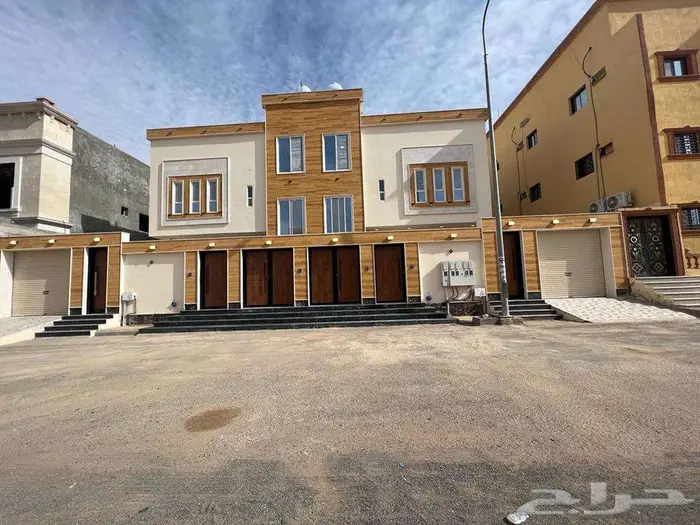 فيلا روف للبيع بحي المصيف3 تفتح ع الدائري(مستقلة مصعد سطح) 0