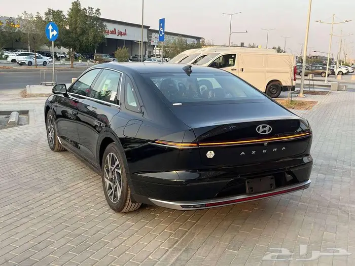 هيونداي ازيرا كلاسيك 2026 سعودي ( اسود ) 3