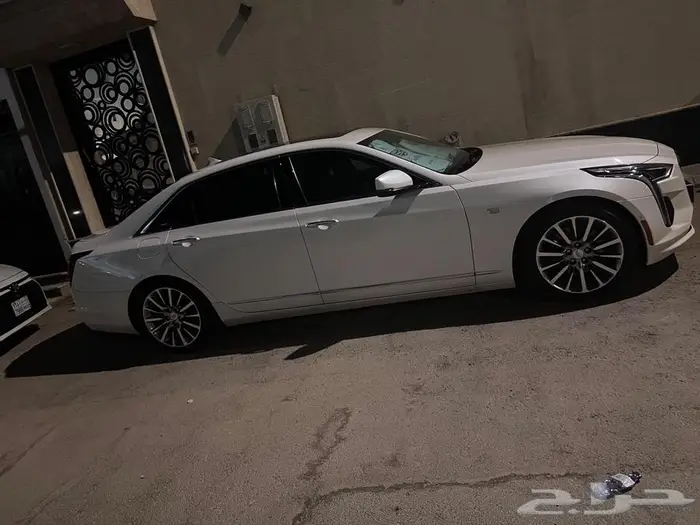 للبيع ct6 كاديلاك 11