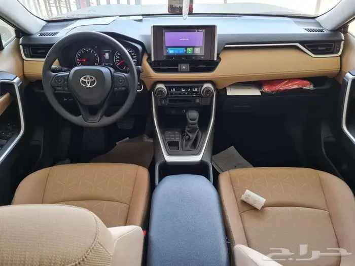 تويتا راف فور XLE 2025 كاش وتقسيط 7
