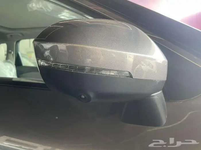 نيسان اكستريل 7 مقاعد SV 2025 بلس 6