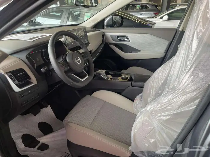 نيسان اكستريل 7 مقاعد SV 2025 بلس 21