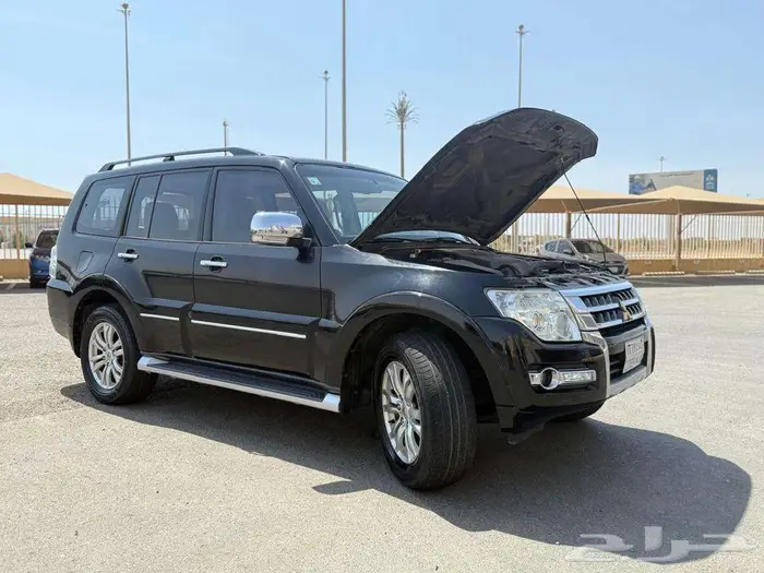 Mitsubishi Pajero full option 1