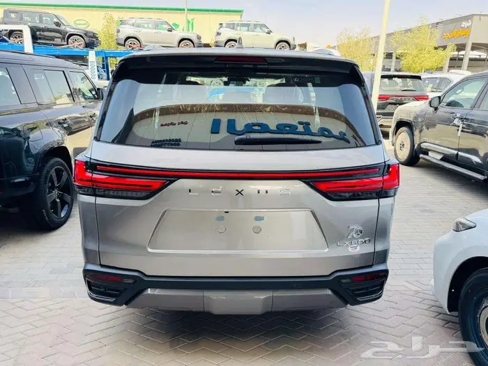 عرض خاص لكزس BB موديل 2025 بطاقه جمركيه بالنقد والتقسيط 7