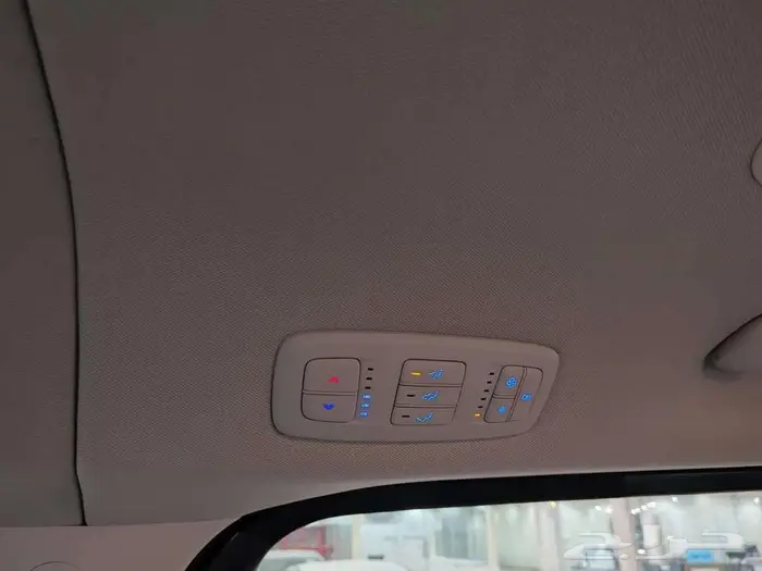 هيونداي ستاريا 2025 16