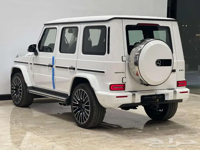 MERCEDES G63 AMG 2025 3