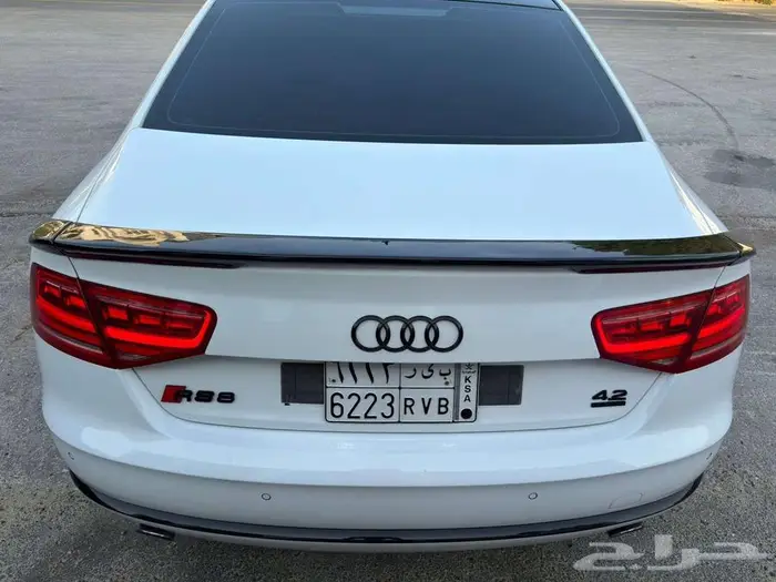 Audi A8 2012 V8 N A 8