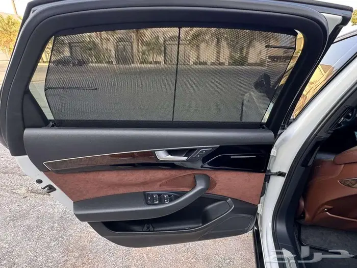 Audi A8 2012 V8 N A 18