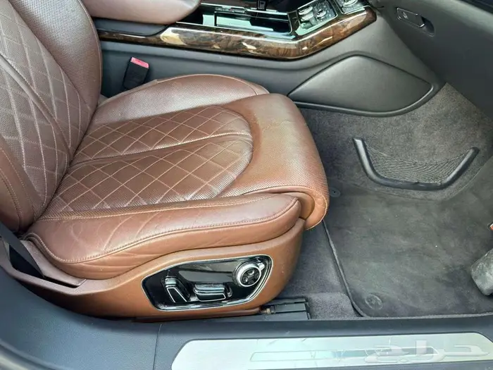 Audi A8 2012 V8 N A 6