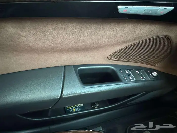 Audi A8 2012 V8 N A 27