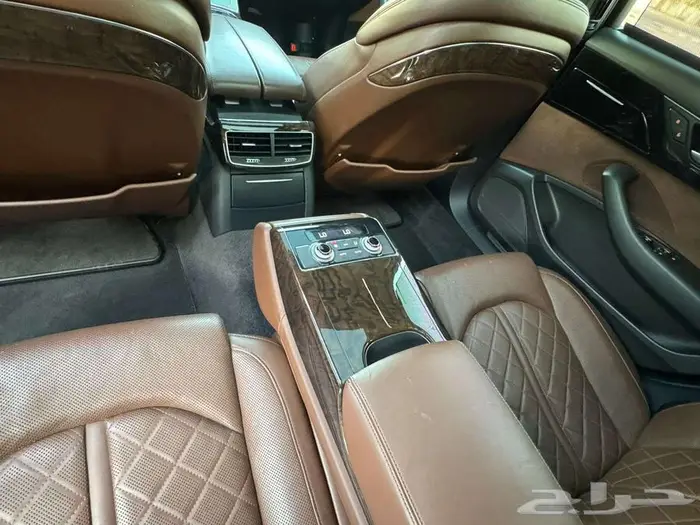 Audi A8 2012 V8 N A 26