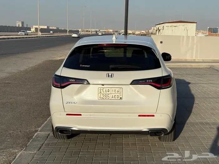 هوندا ZRV موديل 2024 شبه جديد فل كامل 14