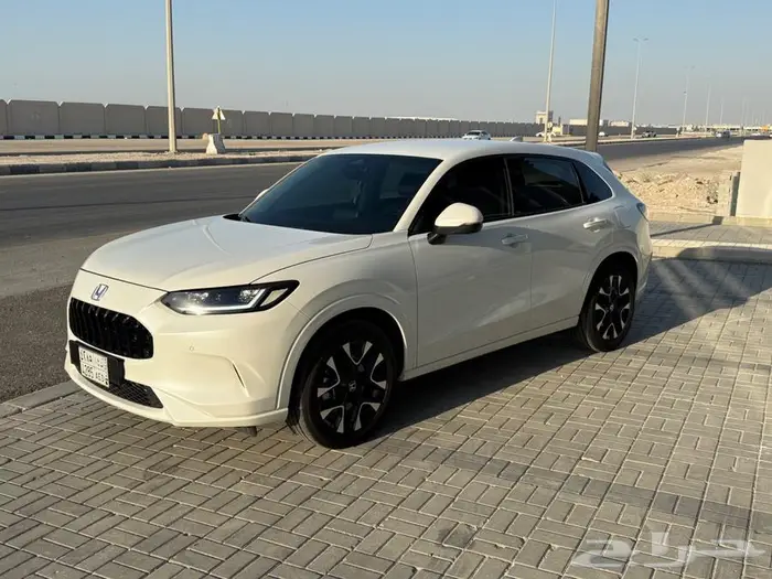 هوندا ZRV موديل 2024 شبه جديد 3