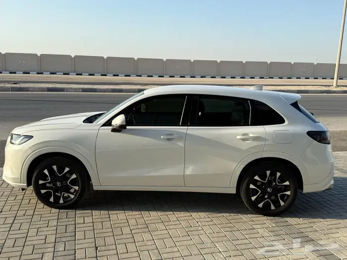 هوندا ZRV موديل 2024 شبه جديد 9