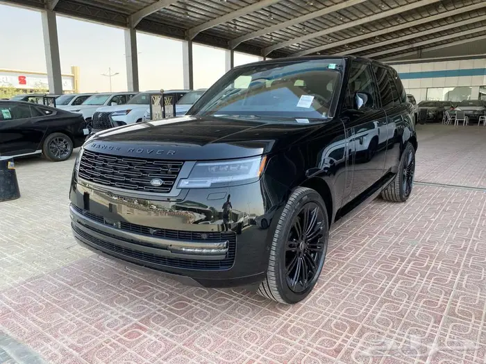رنج روفر SE V8 موديل 2025 Black Edition 2