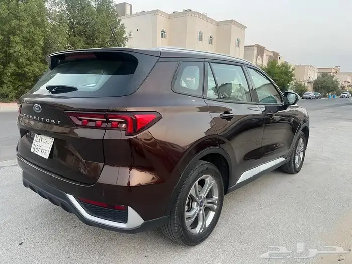 2023 فورد تيريتوري 32