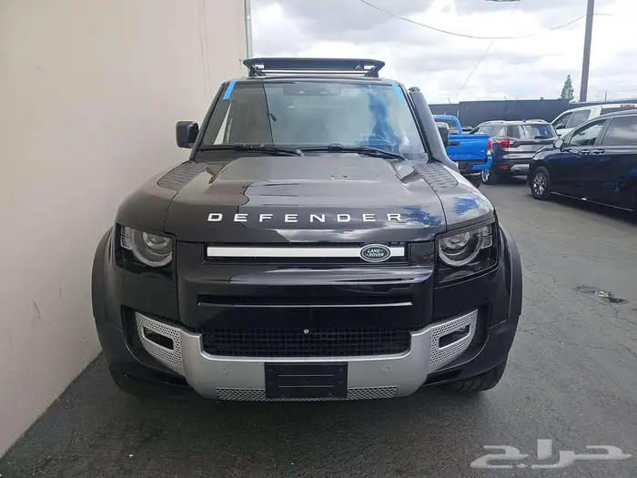 Land Rover Defender 110 SE 1