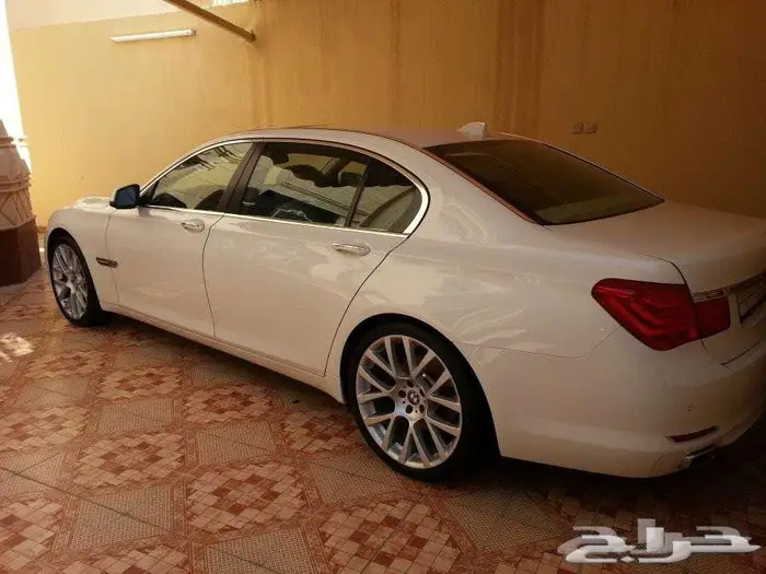 نوفر جميع انواع الجنوط BMW اصلية وكالة 1