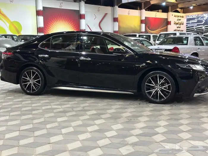 كامري اسبورت 2024 فل 6 سلندر عبداللطيف.( تم   البيع) 11