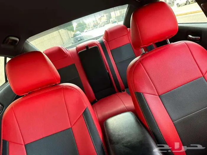 Dodge Charger SE 1