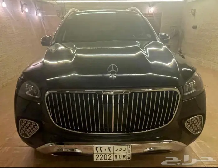 مرسيدس GLS 450 معدل مايباخ GLS 600 2021لون أخضر داخليه 3