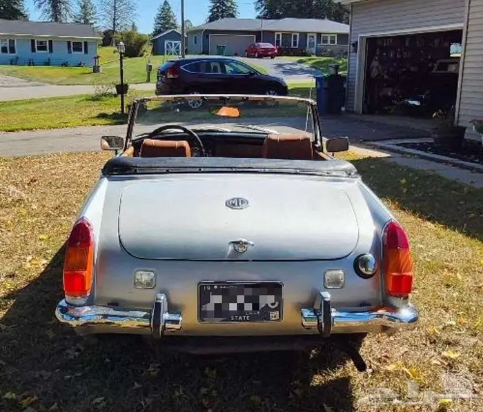 للبيع ام جي موديل 1974 MG Midget 3
