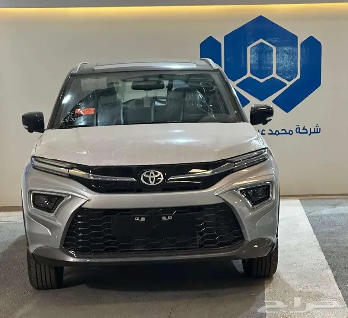 تويوتا اوربان كروزر GLX 2026 8