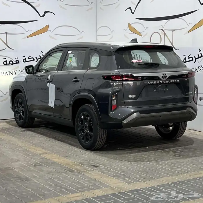 تويوتا اوربان كروزر GLX م1.5 بنزين تماتيك 2025 2