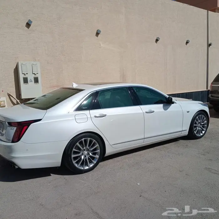 للبيع ct6 كاديلاك 0