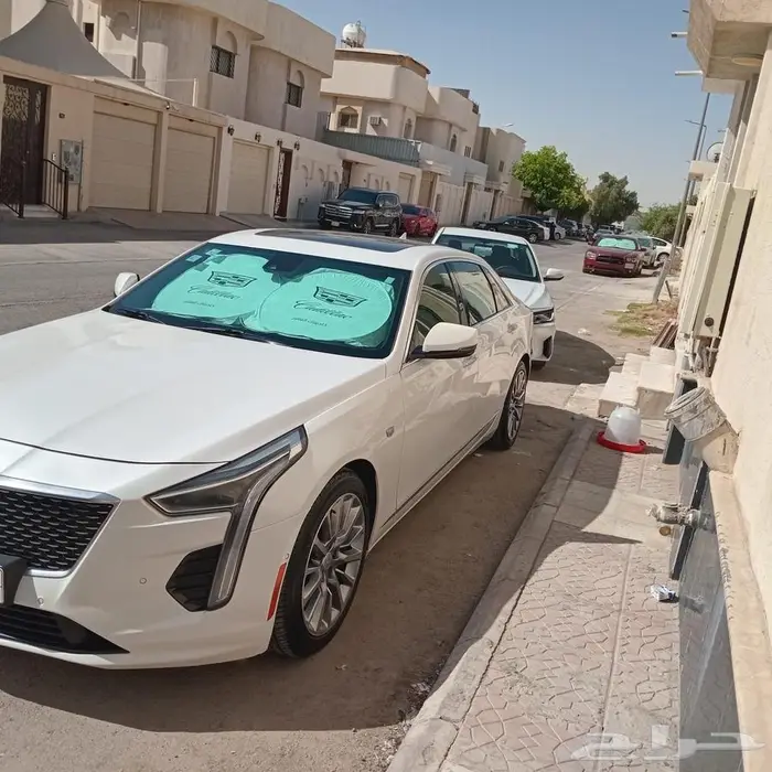 للبيع ct6 كاديلاك 5