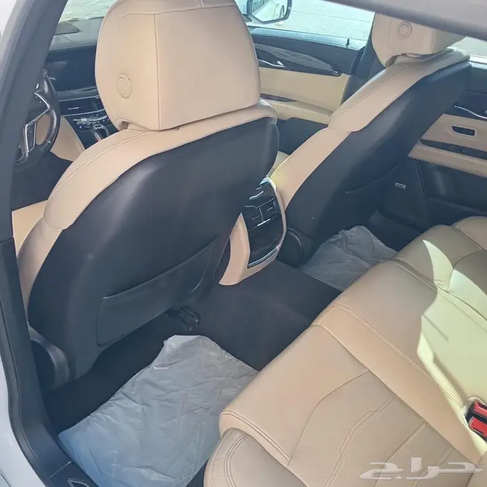 للبيع ct6 كاديلاك 2