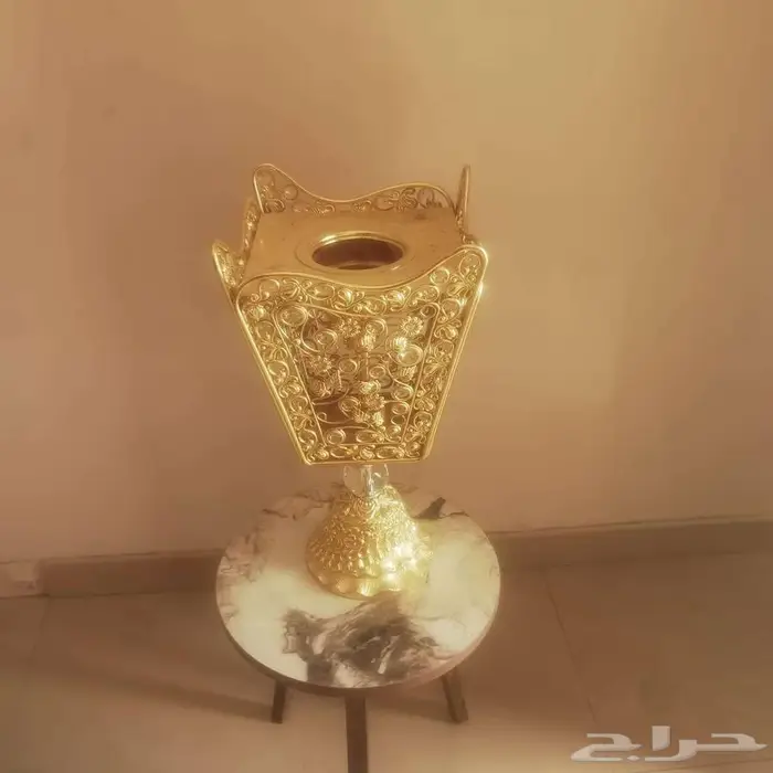 مباخر لون ذهبي وفضي كبير 2