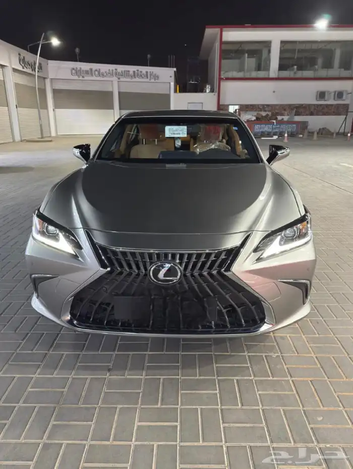 لكزس ES250 مديل 2024 شبه اصفار 1