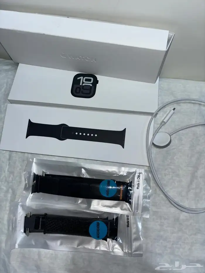 Apple Watch 10 cellular 46 mm still under warranty 0