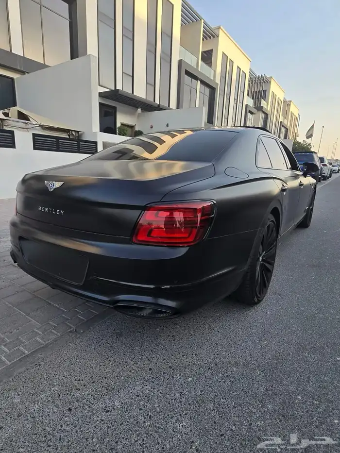 Bentley 2023 w12 speed موقع دبي 4