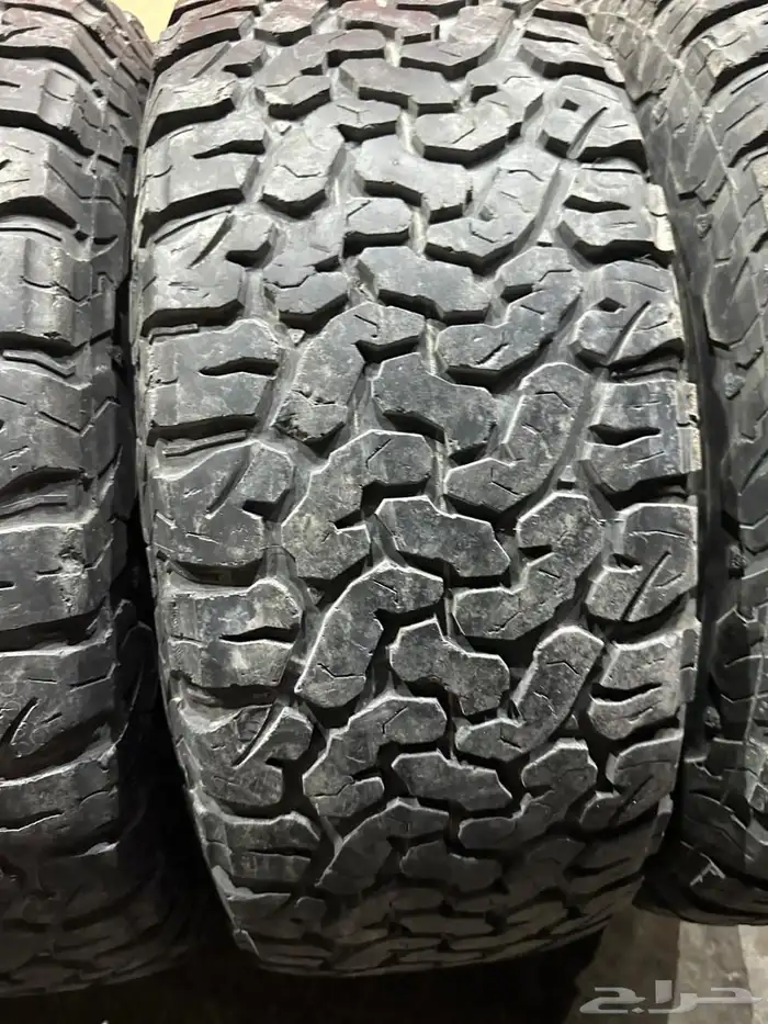جنوط برايد 6 مسمار مع كفرات نص حجري مقاس 17 فتك 9