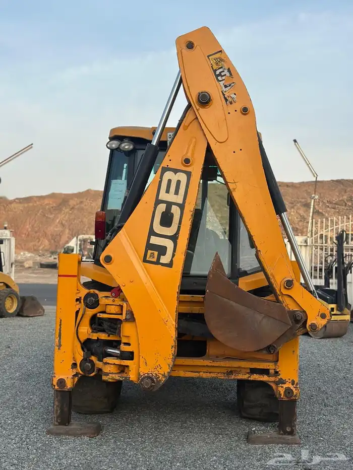 عرجا JCB دبل 3DX موديل 2021 5
