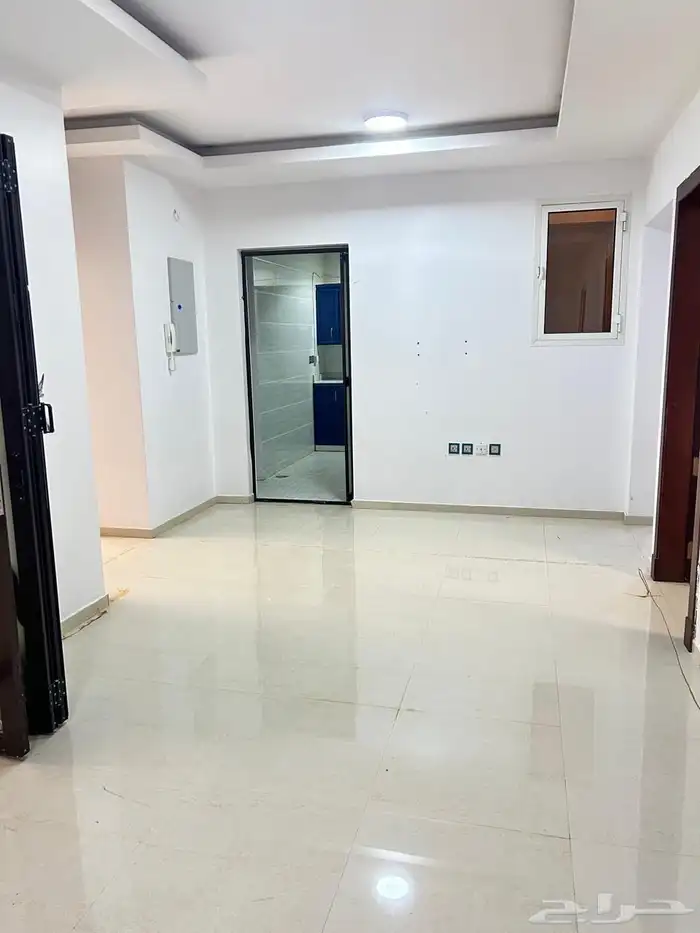 شقة للإيجار بحي الملك عبدالله 3