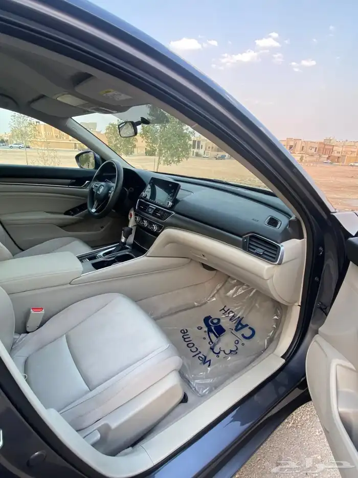 هوندا اكورد 2020 ستاندر 10