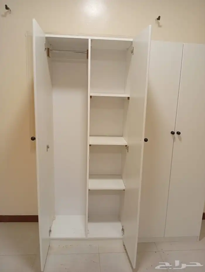 غرفة نوم كاملة  أثاث منزلي  سرير ودولاب وبطانيات 5