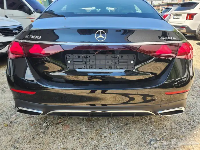 مرسيدس 2025 E300 Amg 3