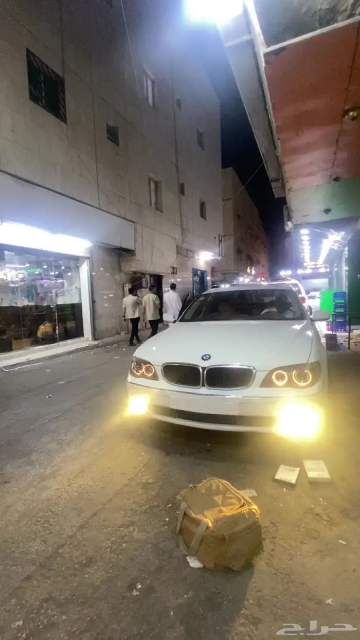 بي ام دبليو 2008 V8 قير مكينه شرط الممشئ 400الف 3