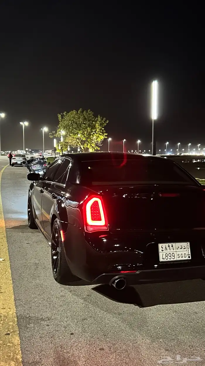 كرايسلر 2012 5.7 V8 5