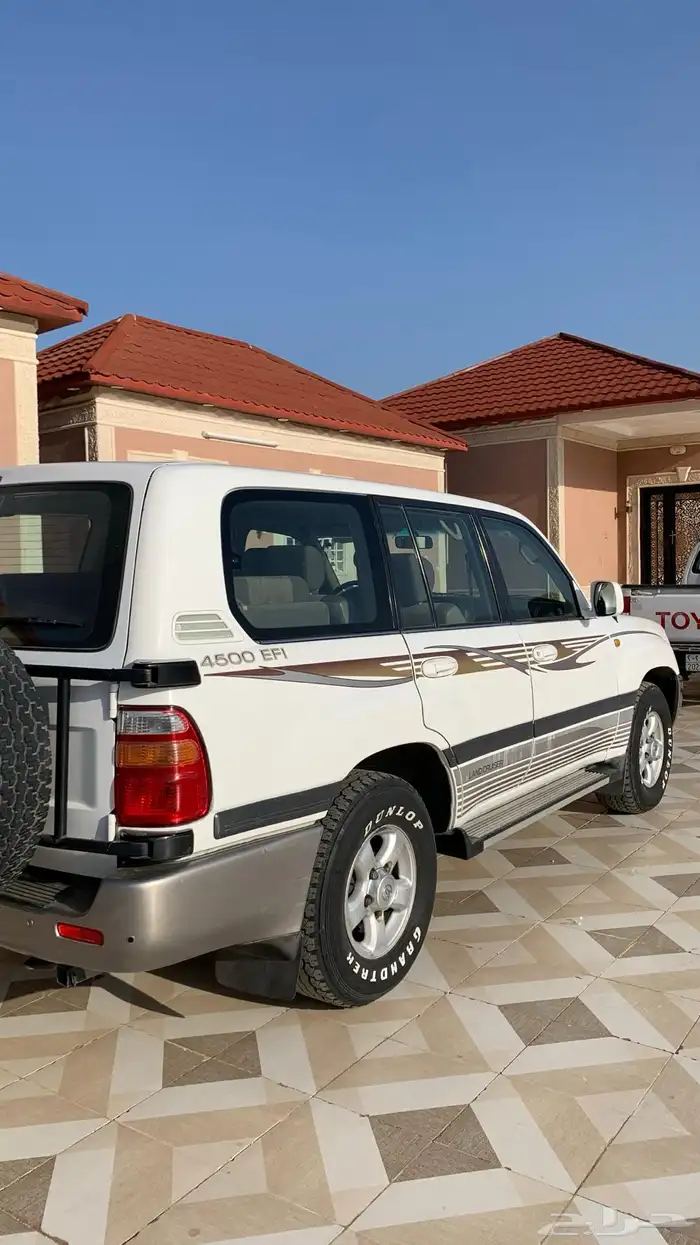 لاندكروزر جي اكس ار 2002 سعودي 4