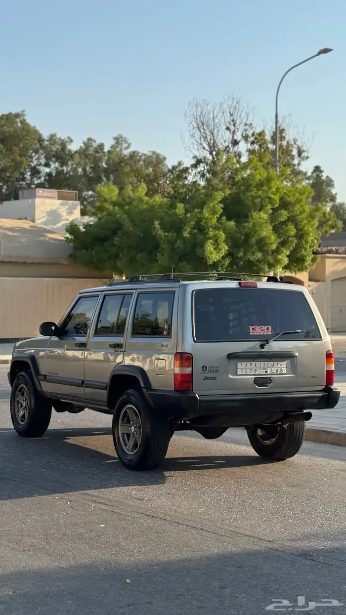 للبيع شروكي 2000 4
